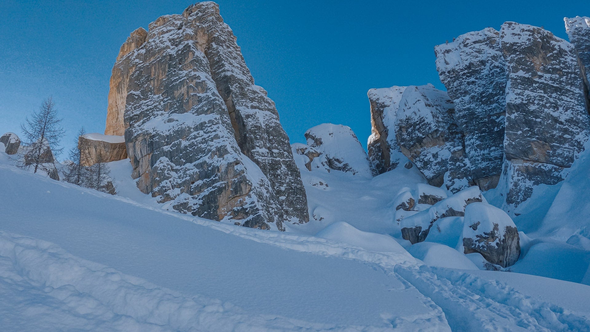 Sci alpinismo alle Cinque Torri