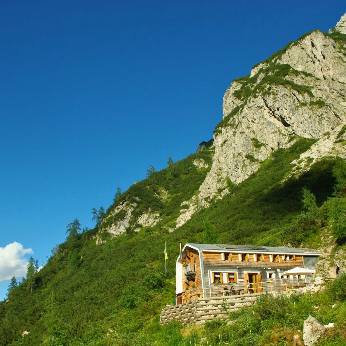 Alta Via di Forni: 4 giorni di trekking - Dolomist