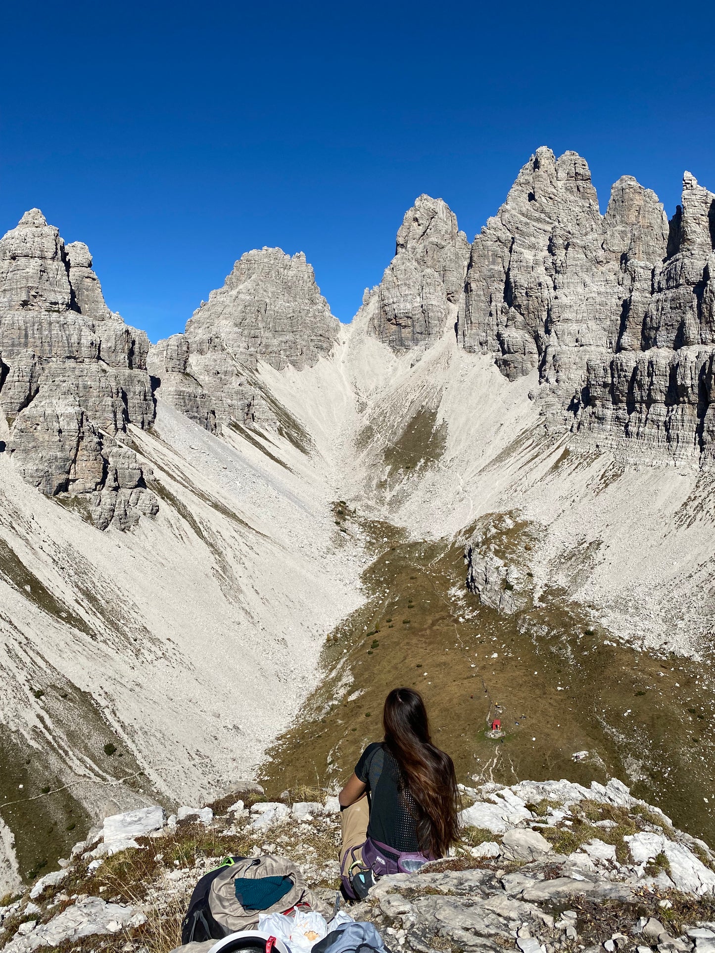 Campanile di Val Montanaia: conquista la cima, notte in Rifugio e masterclass arrampicata - Dolomist