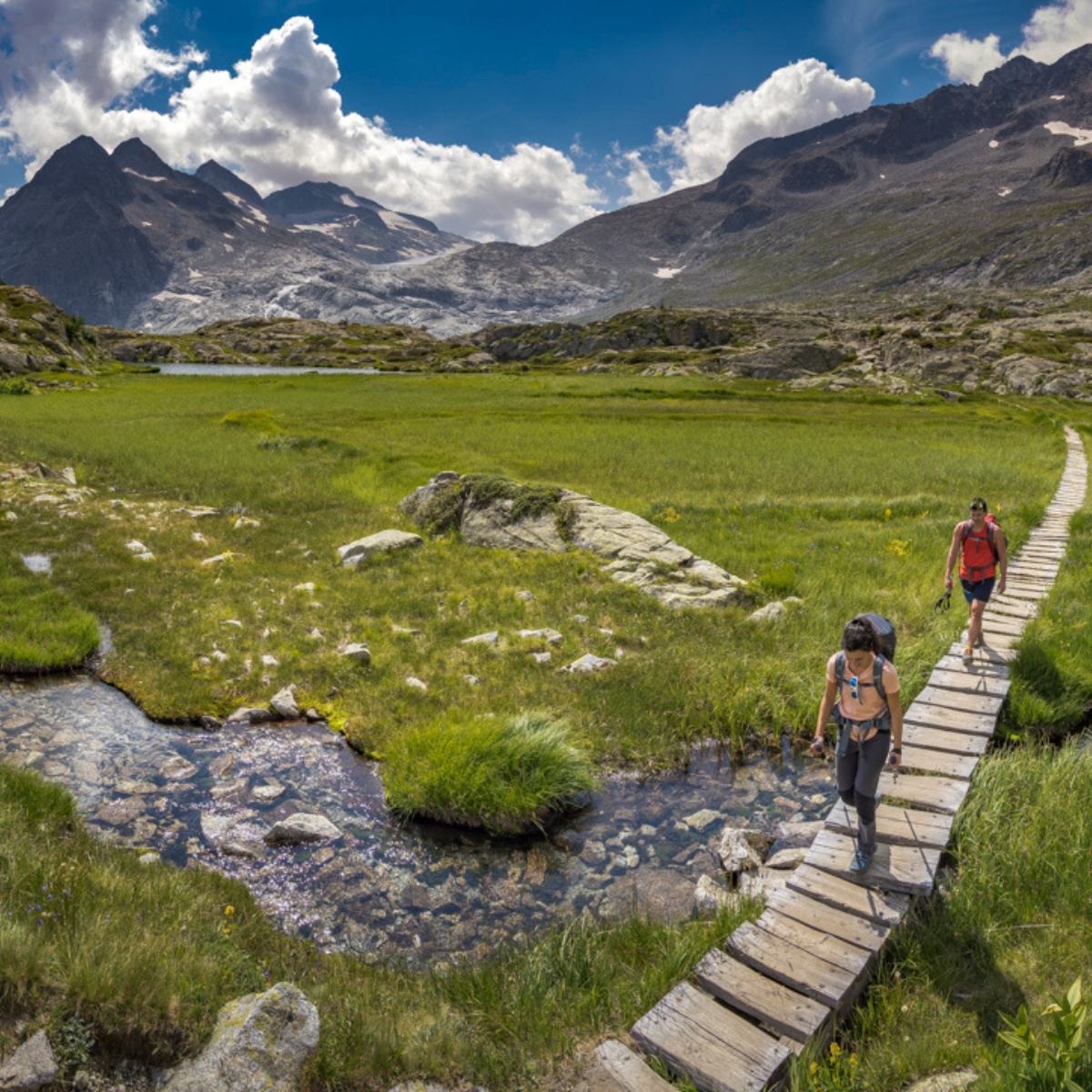 2 giorni di trekking nel Parco Naturale Adamello - Brenta: yoga e notte in Rifugio - Dolomist