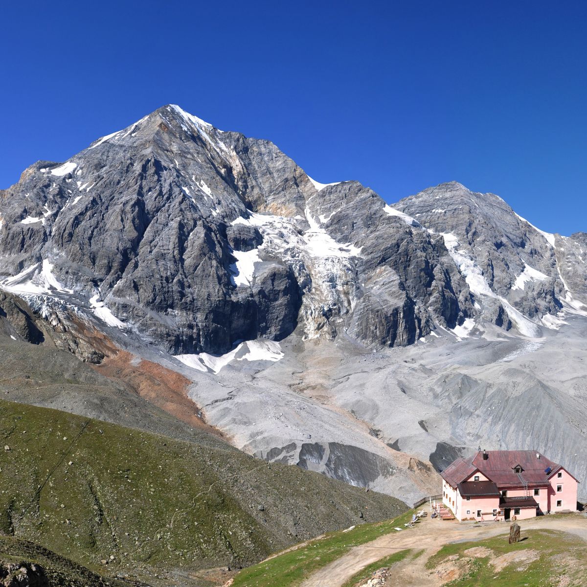 Self-guided trek E5: da Merano al lago di Garda - Dolomist