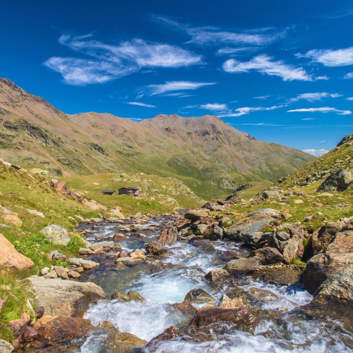 Self-guided trek tra malghe e rifugi nel Parco dello Stelvio - Dolomist