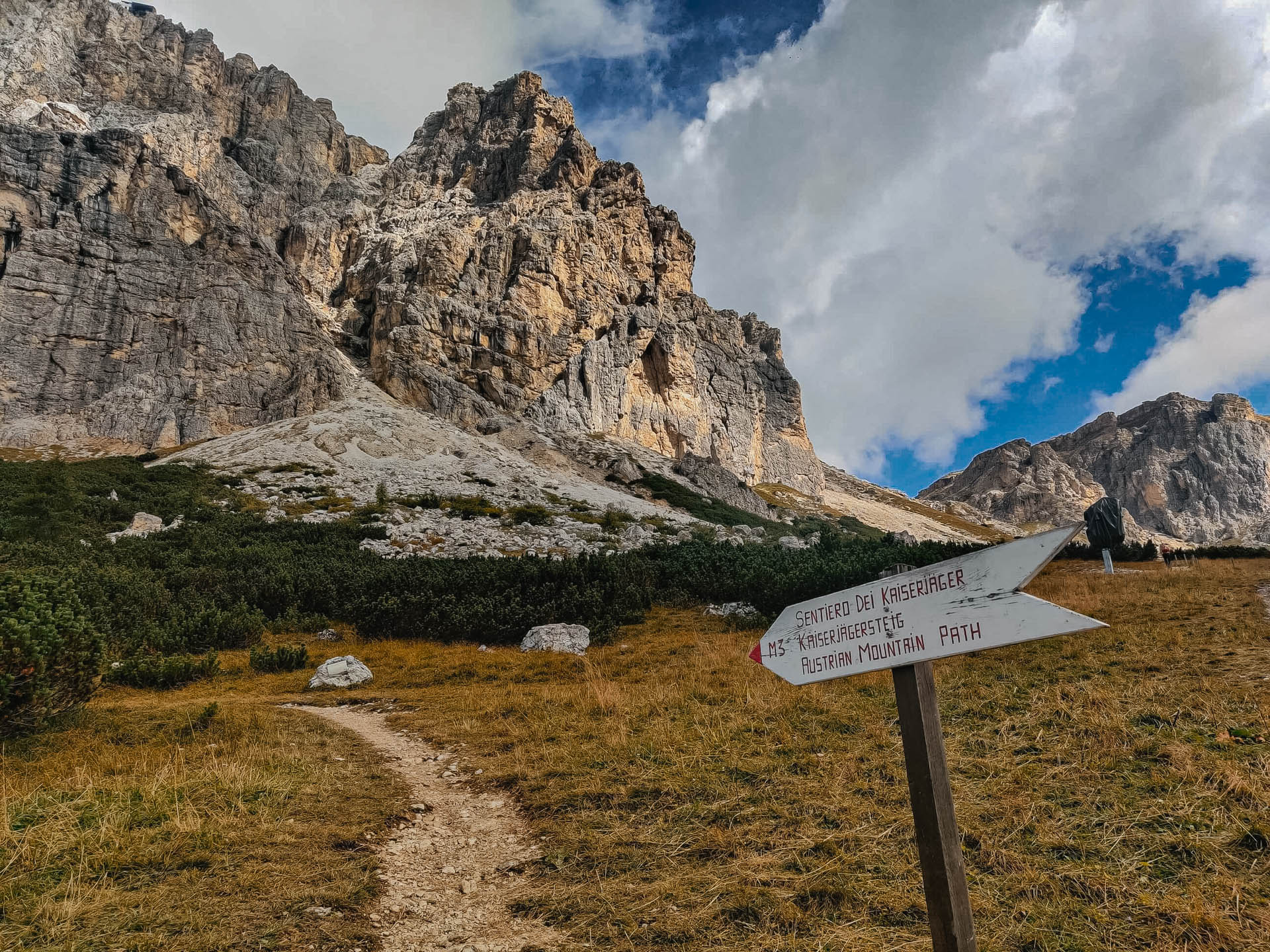 Escursione e sentiero Kaiserjager al Rifugio Lagazuoi