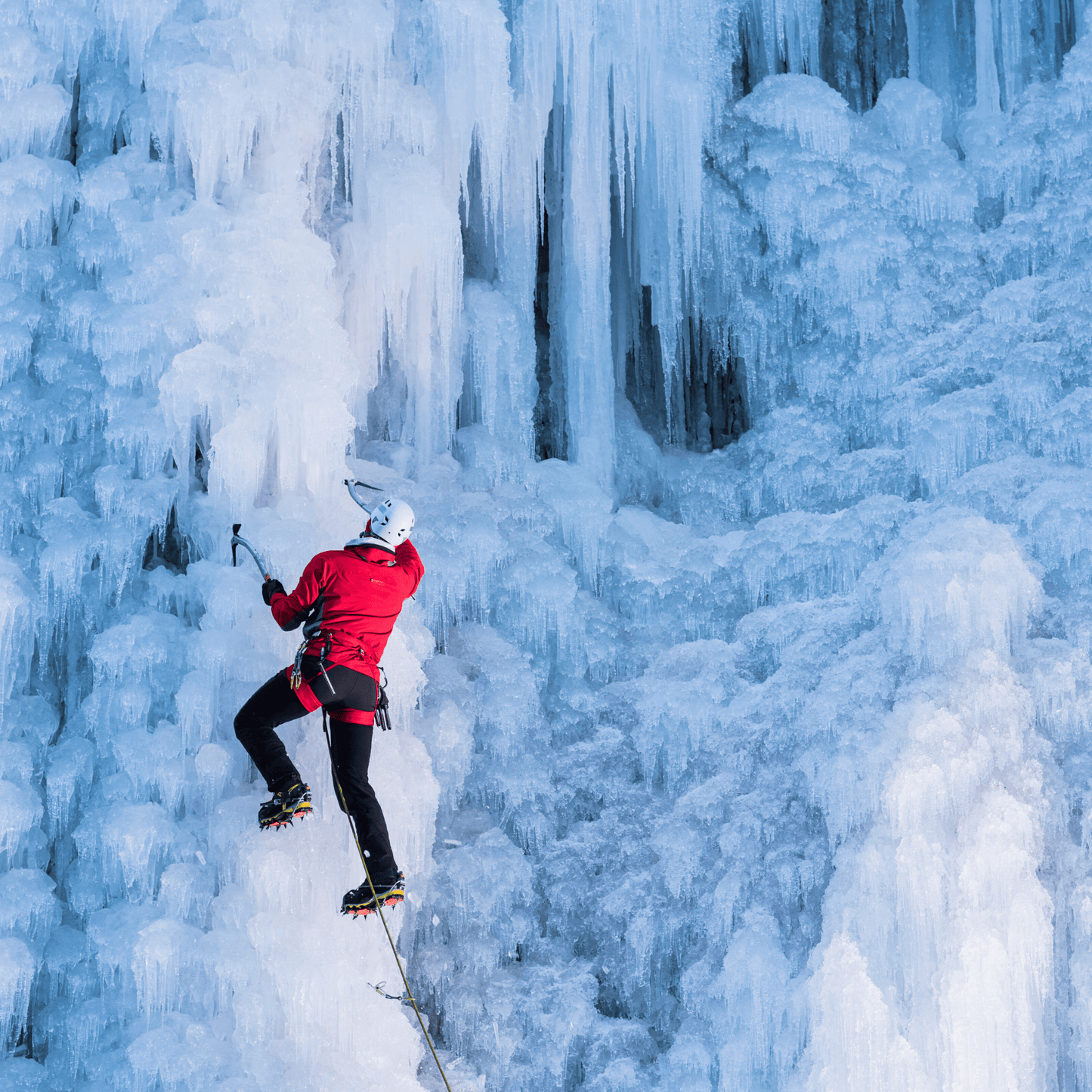 2 Tage Eiswasserfälle: Techniken und Abenteuer in den Dolomiten 🧗🏻⛑️❄️