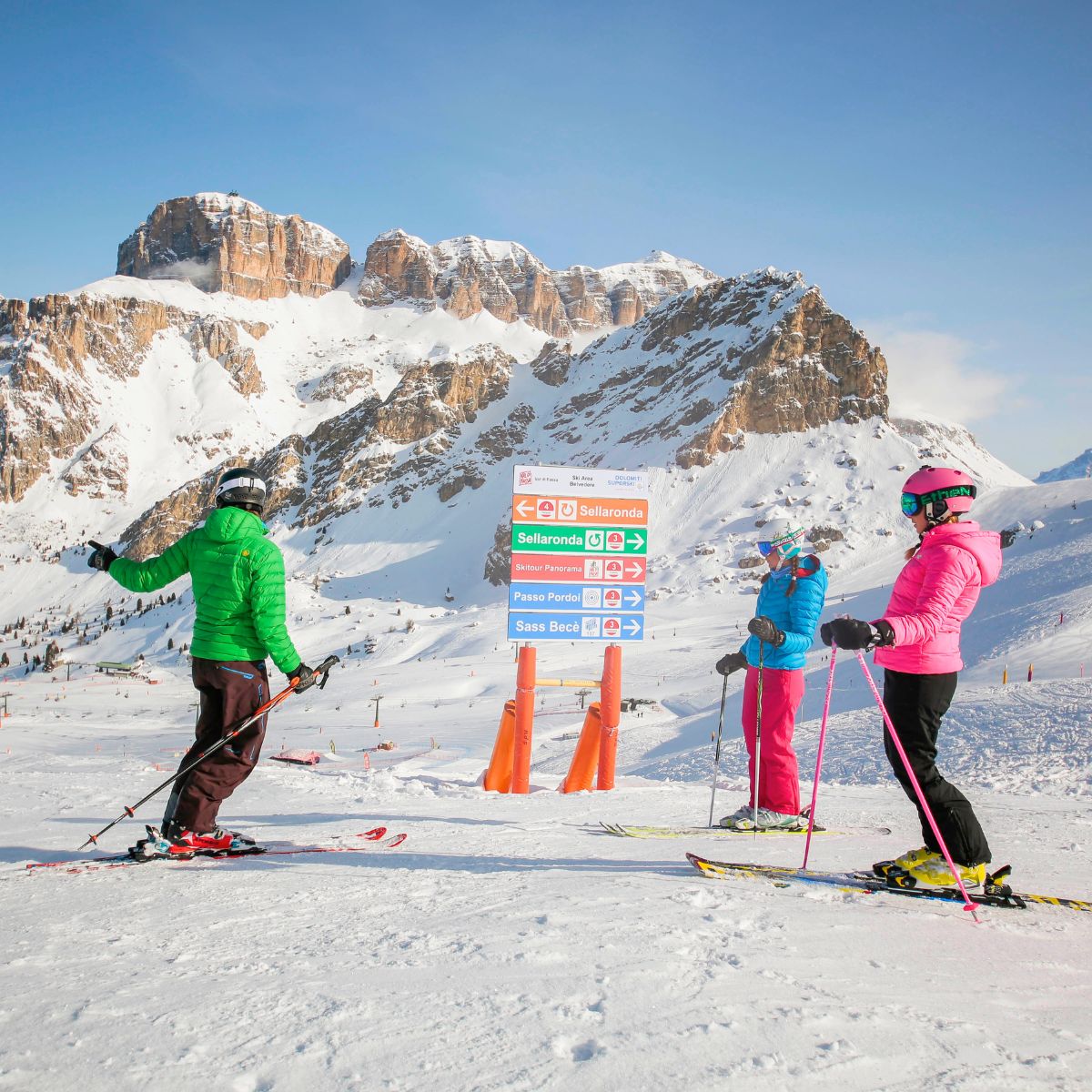 8 days: Dolomiti Superski Ski Safari on the slopes