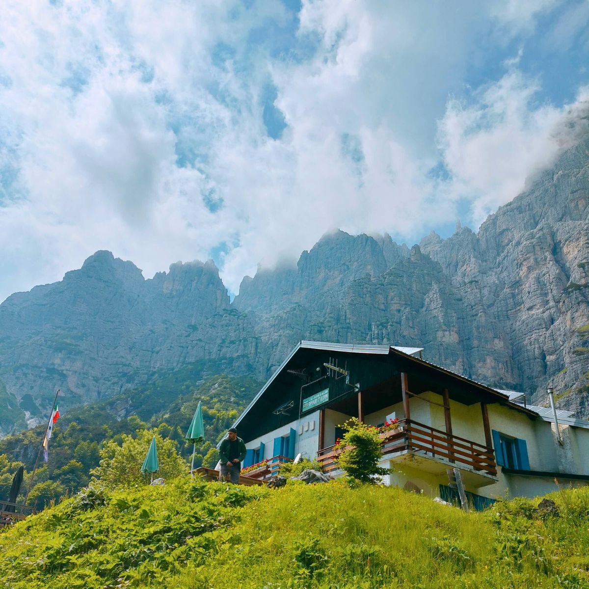 Escursione con Via Ferrata al Monte Schiara: avventura Alpina - Dolomist