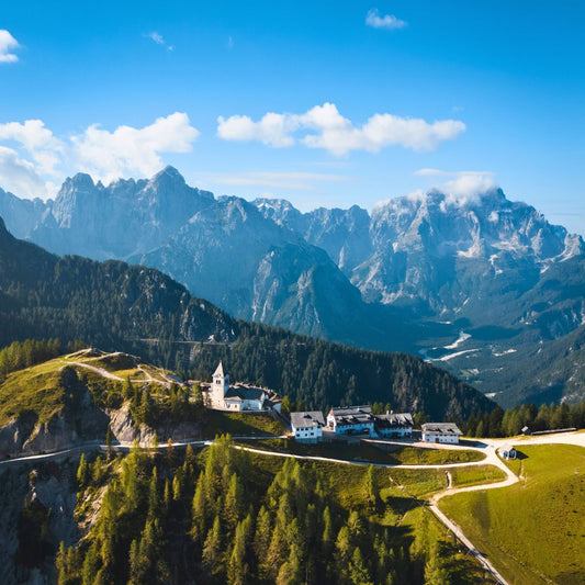 4 giorni di MADE Trek self-guided: da Passo Pramollo a Monte Lussari - Dolomist