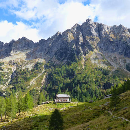 Alta Via del Granito: 3 giorni di Avventura con guida nel Lagorai