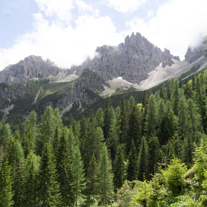 Rifugio Giaf: hike, bonfire, starry night and yoga at dawn 🥾🔥✨🧘🏽‍♀️