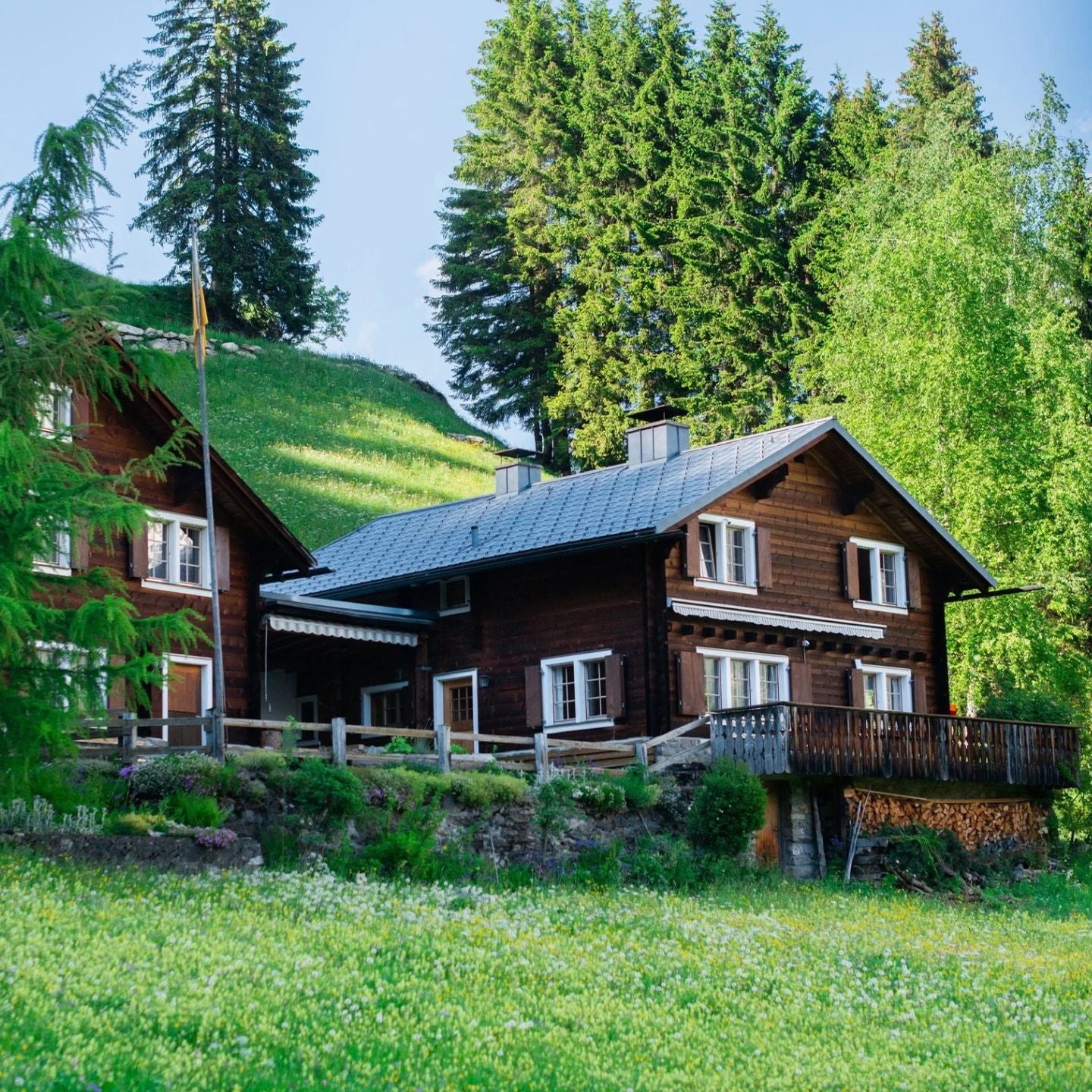 Essere semplicemente: Yoga & Escursioni nelle Alpi dell'Uri - Dolomist