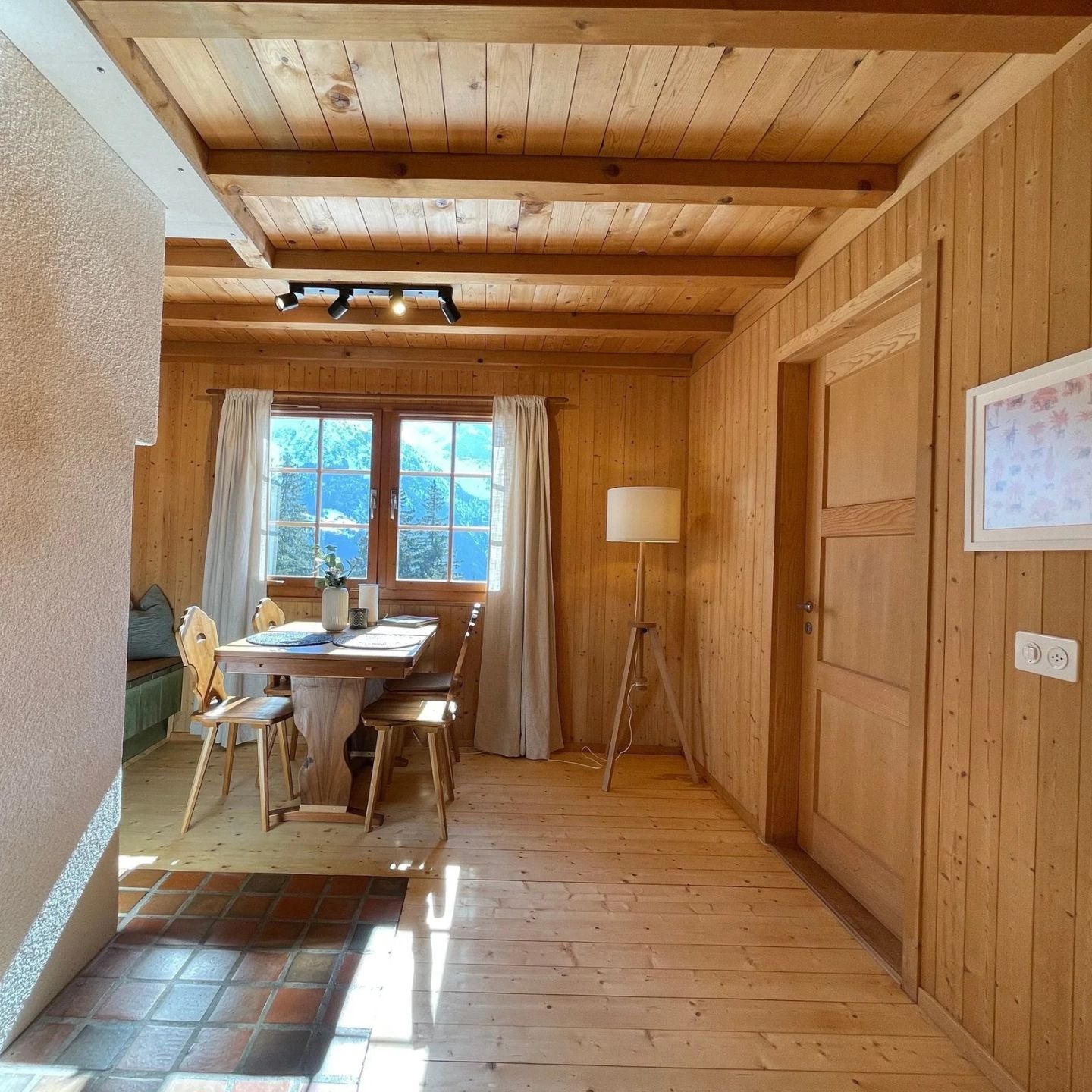 Essere semplicemente: Yoga & Escursioni nelle Alpi dell'Uri - Dolomist