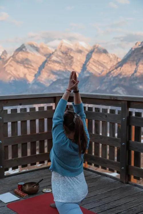 Bagno ghiacciato & Yoga nelle Dolomiti 🍝❄️🧘🏽‍♀️ - Dolomist